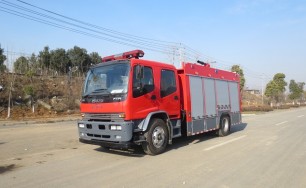 慶鈴泡沫消防車(chē)（6噸）